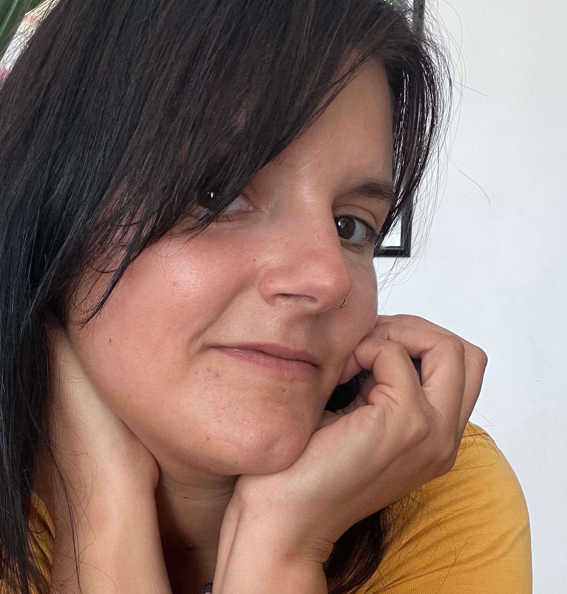 Helena, UGC creator — Rubí